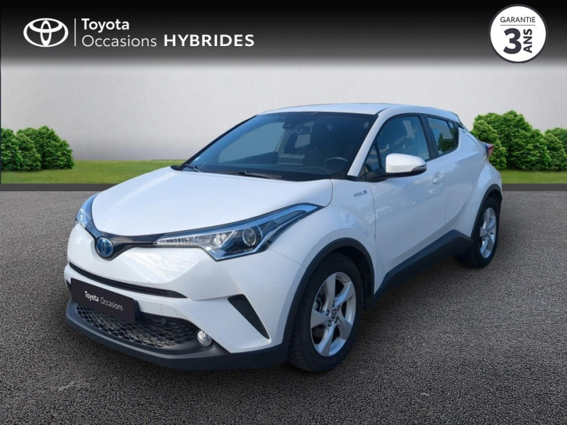 Bon plan TOYOTA C-HR 122h Dynamic 2WD E-CVT RC18 occasion à 16600 €
