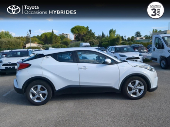 Photo 17 du bon plan TOYOTA C-HR 122h Dynamic 2WD E-CVT RC18 occasion à 16600 €