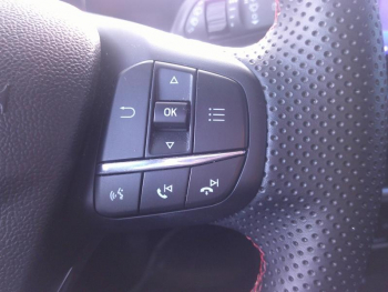 Photo 18 du bon plan FORD Puma 1.0 EcoBoost 125ch mHEV ST-Line X 6cv occasion à 15900 €