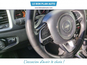Photo 20 du bon plan JEEP Renegade 1.6 MultiJet S&S 120ch Limited BVRD6 occasion à 11999 €