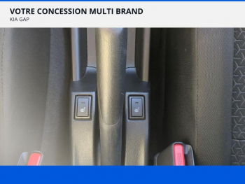 Photo 16 du bon plan SUZUKI Swift 1.2 Dualjet Hybrid 83ch Privilège Auto occasion à 15490 €
