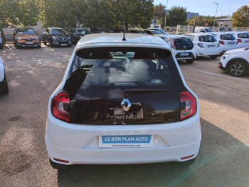 Photo 8 du bon plan RENAULT Twingo 0.9 TCe 95ch Zen occasion à 9990 €