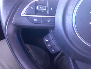 Photo 15 du bon plan SUZUKI Swift 1.2 Dualjet Hybrid 83ch Pack occasion à 16890 €