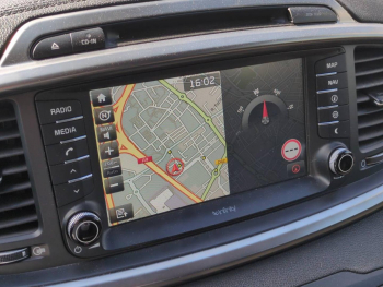 Photo 25 du bon plan KIA Sorento 2.2 CRDI 200ch ISG Premium 4x4 BVA 7pl occasion à 15500 €