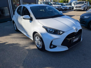 Photo 3 du bon plan TOYOTA Yaris 120 VVT-i Dynamic Business 5p MC24 occasion à 18480 €