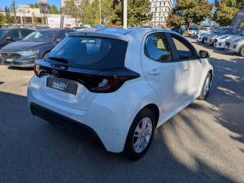 Photo 7 du bon plan TOYOTA Yaris 120 VVT-i Dynamic Business 5p MC24 occasion à 18480 €