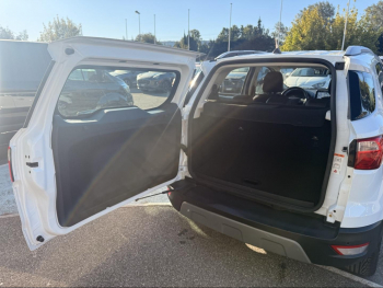 Photo 26 du bon plan FORD EcoSport 1.0 EcoBoost 125ch Titanium occasion à 10990 €