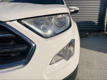 Photo 33 du bon plan FORD EcoSport 1.0 EcoBoost 125ch Titanium occasion à 10990 €
