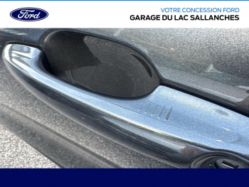 Photo 20 du bon plan FORD Kuga 2.5 Duratec 180ch Hybrid FlexiFuel ST-Line Powershift occasion à 29790 €