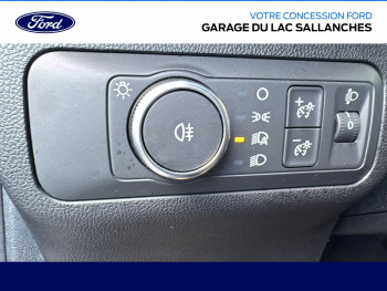 Photo 22 du bon plan FORD Kuga 2.5 Duratec 180ch Hybrid FlexiFuel ST-Line Powershift occasion à 29790 €