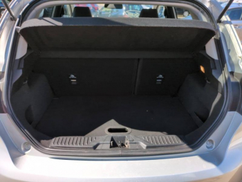 Photo 13 du bon plan FORD Fiesta 1.5 TDCi 120ch Stop&Start Vignale 5p Euro6.2 occasion à 8990 €