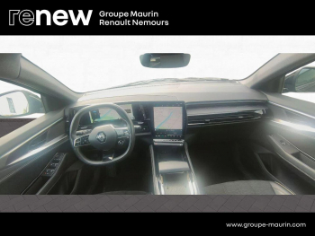 Photo 15 du bon plan RENAULT Austral 1.2 E-Tech full hybrid 200ch Iconic occasion à 28990 €