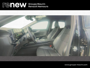 Photo 17 du bon plan RENAULT Austral 1.2 E-Tech full hybrid 200ch Iconic occasion à 28990 €