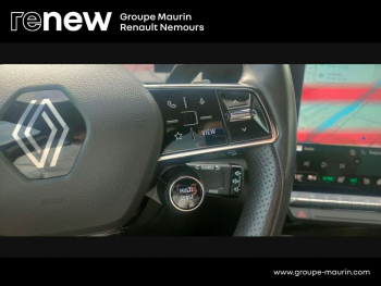 Photo 24 du bon plan RENAULT Austral 1.2 E-Tech full hybrid 200ch Iconic occasion à 28990 €