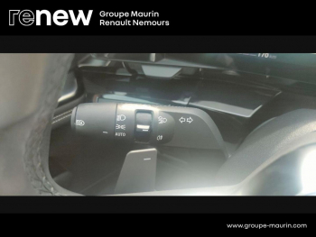 Photo 25 du bon plan RENAULT Austral 1.2 E-Tech full hybrid 200ch Iconic occasion à 28990 €