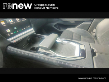 Photo 30 du bon plan RENAULT Austral 1.2 E-Tech full hybrid 200ch Iconic occasion à 28990 €