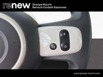 Photo 22 du bon plan RENAULT Twingo E-Tech Electric Zen R80 Achat Intégral - 21MY occasion à 9490 €