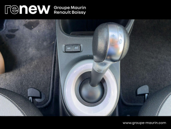 Photo 25 du bon plan RENAULT Twingo E-Tech Electric Zen R80 Achat Intégral - 21MY occasion à 10900 €