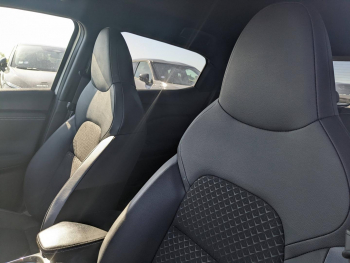 Photo 10 du bon plan NISSAN Juke 1.6 Hybrid 143ch Business+ 2023 occasion à 22490 €