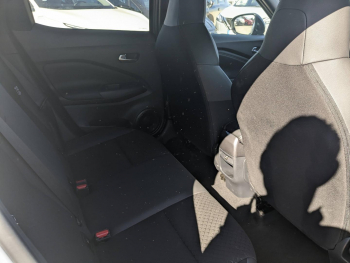 Photo 16 du bon plan NISSAN Juke 1.6 Hybrid 143ch Business+ 2023.5 occasion à 22990 €
