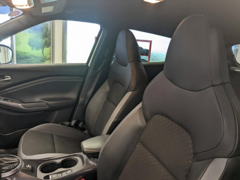 Photo 18 du bon plan NISSAN Juke 1.6 Hybrid 143ch N-Connecta 2023.5 occasion à 22490 €