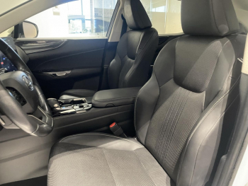 Photo 18 du bon plan LEXUS NX 350h Pack Business 2WD MY24 occasion à 43990 €