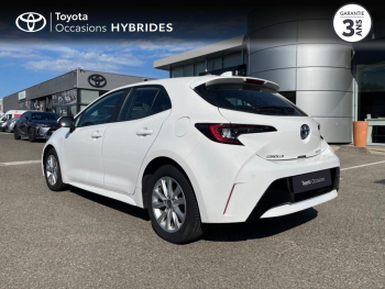 Photo 2 du bon plan TOYOTA Corolla 1.8 140ch Dynamic Business + Programme Beyond Zero Academy MY23 occasion à 18990 €
