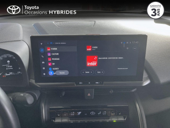 Photo 15 du bon plan TOYOTA C-HR 1.8 Hybride 140ch Design Pack Confort occasion à 28490 €