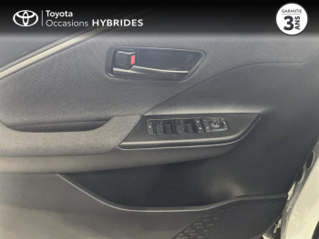 Photo 22 du bon plan TOYOTA C-HR 1.8 Hybride 140ch Design Pack Confort occasion à 28490 €