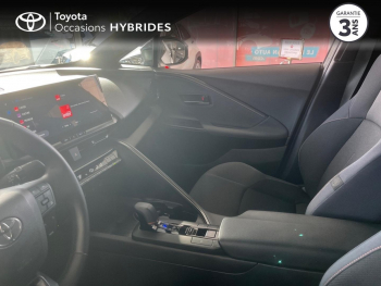 Photo 23 du bon plan TOYOTA C-HR 1.8 Hybride 140ch Design Pack Confort occasion à 28490 €