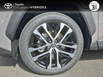 Photo 16 du bon plan TOYOTA RAV4 2.5 Hybride Rechargeable 309ch Lounge AWD-i RC26 occasion à 61290 €
