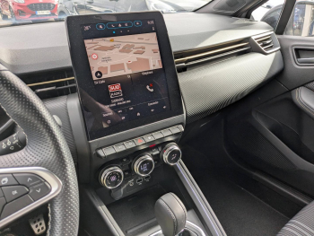 Photo 14 du bon plan RENAULT Clio 1.6 E-Tech hybride 145ch Engineered occasion à 16990 €