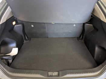 Photo 19 du bon plan TOYOTA Yaris Cross 116h Design MY22 occasion à 20980 €