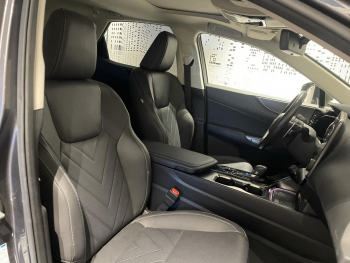 Photo 16 du bon plan LEXUS NX 450h+ Executive 4WD occasion à 48890 €