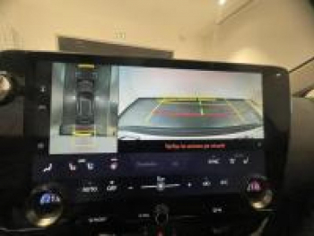 Photo 31 du bon plan LEXUS NX 450h+ Executive 4WD occasion à 48890 €