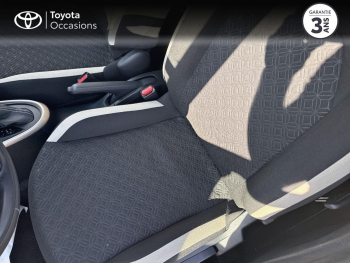 Photo 11 du bon plan TOYOTA Aygo X 1.0 VVT-i 72ch Design occasion à 14990 €
