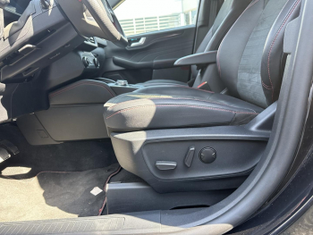 Photo 11 du bon plan FORD Kuga 2.5 Duratec 190ch FHEV E85 ST-Line X BVA occasion à 31900 €
