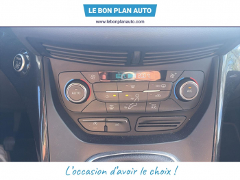 Photo 11 du bon plan FORD Kuga 2.0 TDCi 150ch Stop&Start Titanium 4x2 occasion à 12990 €