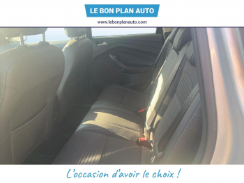 Photo 15 du bon plan FORD Kuga 2.0 TDCi 150ch Stop&Start Titanium 4x2 occasion à 12990 €