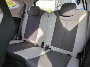 Photo 17 du bon plan TOYOTA Aygo 1.0 VVT-i 69ch Stop&Start x-play 3p occasion à 8900 €