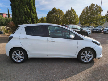 Photo 5 du bon plan TOYOTA Yaris HSD 100h Style 5p occasion à 11990 €