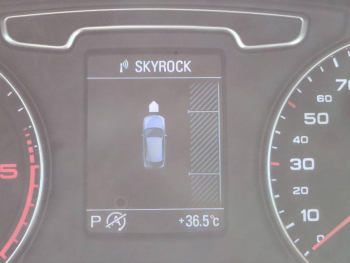 Photo 26 du bon plan AUDI Q3 2.0 TDI 177ch Attraction quattro S tronic 7 occasion à 14900 €