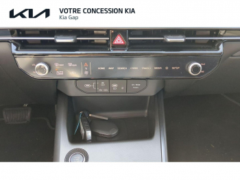 Photo 13 du bon plan KIA Niro 1.6 GDi 138ch HEV Premium DCT6 occasion à 36990 €