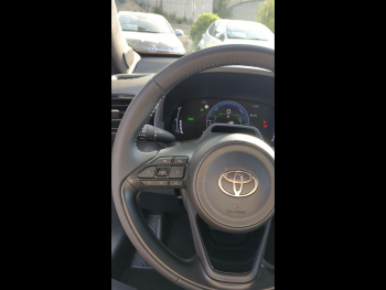 Photo 24 du bon plan TOYOTA Yaris Cross 130h Design MC26 occasion à 29500 €