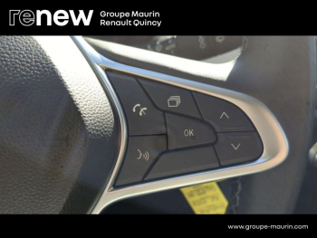 Photo 13 du bon plan RENAULT Clio 1.6 E-Tech hybride 145ch Evolution occasion à 15490 €