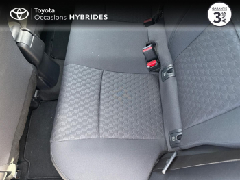 Photo 12 du bon plan TOYOTA Yaris 116h Dynamic Business 5p + Programme Beyond Zero Academy MY22 occasion à 18990 €