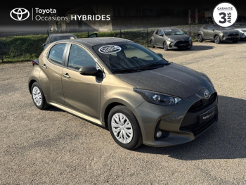 Photo 19 du bon plan TOYOTA Yaris 116h Dynamic Business 5p + Programme Beyond Zero Academy MY22 occasion à 18990 €