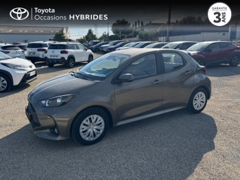 Photo 23 du bon plan TOYOTA Yaris 116h Dynamic Business 5p + Programme Beyond Zero Academy MY22 occasion à 18990 €