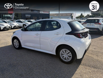 Photo 2 du bon plan TOYOTA Yaris 70 VVT-i Dynamic Business 5p MY21 occasion à 12990 €