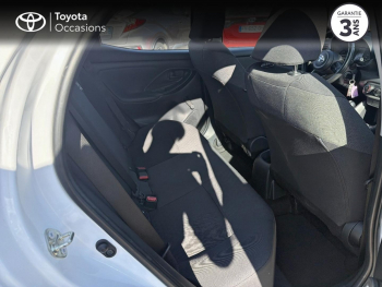 Photo 7 du bon plan TOYOTA Yaris 70 VVT-i Dynamic Business 5p MY21 occasion à 12990 €